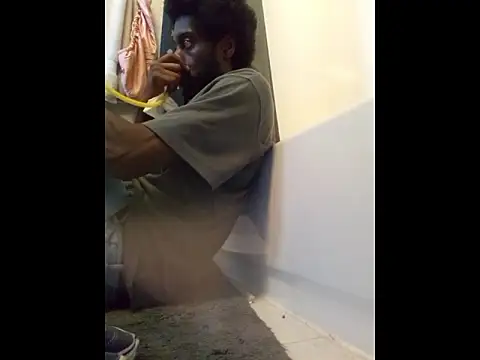 Snapshot of DevinToore chatting on March 21, 2026, 10:02 pm DevinToore online show from March 21, 2026, 10:02 pm