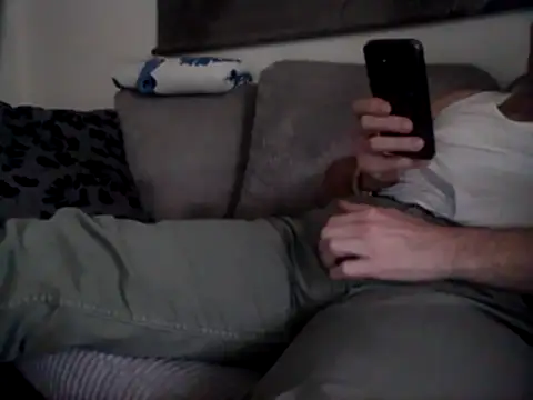 Snapshot of KnownObligation1 chatting on February 11, 2026, 11:32 am KnownObligation1 online show from February 11, 2026, 11:32 am