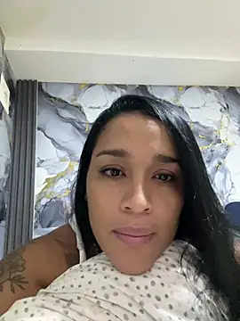 Snapshot of KatalinnaBrown chatting on February 5, 2026, 11:06 am KatalinnaBrown online show from February 5, 2026, 11:06 am