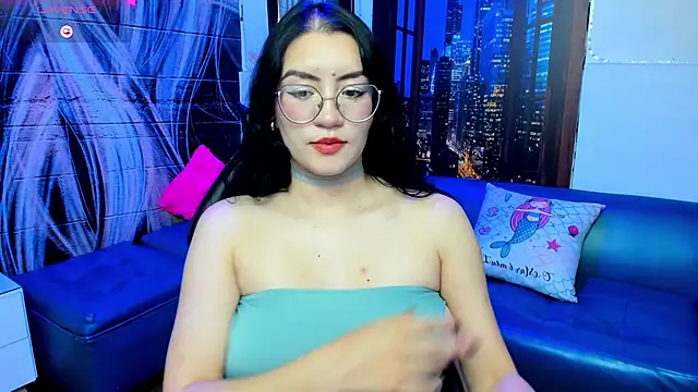 Violetaa diazz online show from January 22, 2025, 12:16 am