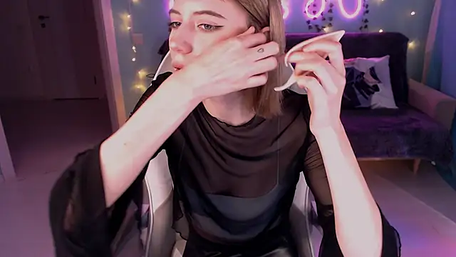 Sweet Richal online show from October 12, 2025, 9:05 pm