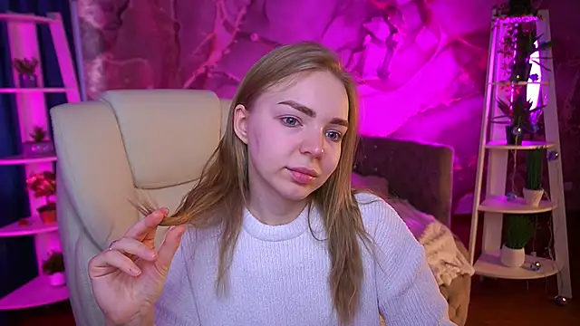 EmilySunshineS online show from March 8, 2026, 6:49 am