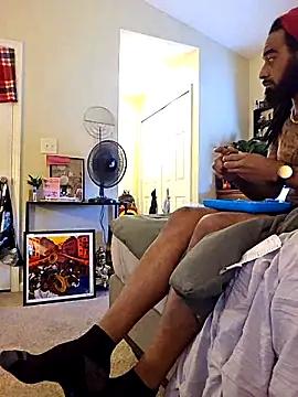 FragrantWind5 online show from November 14, 2025, 4:43 pm