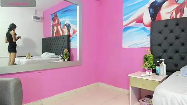 Snapshot of _candy_jade_ chatting on October 19, 2025, 12:52 pm candy jade online show from October 19, 2025, 12:52 pm