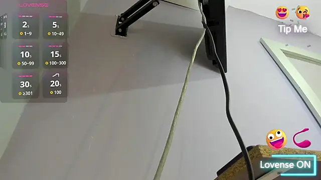 Snapshot of _candy_jade_ chatting on November 19, 2025, 11:54 am candy jade online show from November 19, 2025, 11:54 am