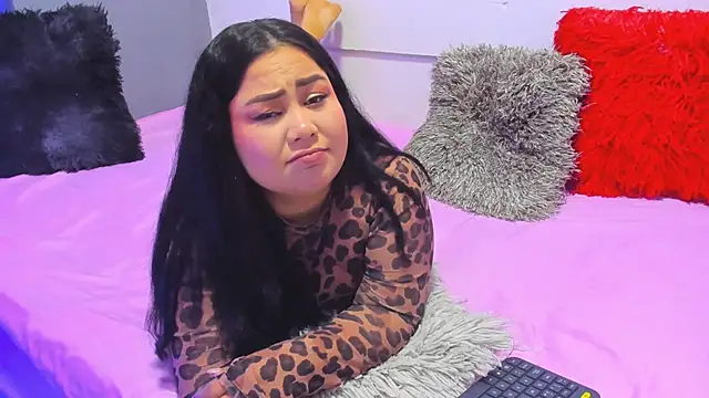 Snapshot of victoriajk chatting on February 17, 2026, 12:46 pm victoriajk online show from February 17, 2026, 12:46 pm