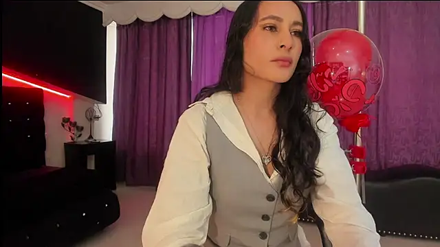 Snapshot of Coral_Gibson chatting on February 14, 2026, 1:11 pm Coral Gibson online show from February 14, 2026, 1:11 pm