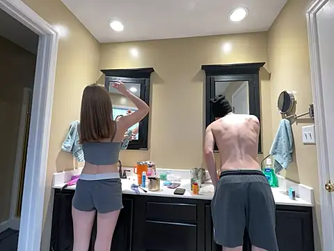 Maxinebabyyy online show from January 1, 2025, 8:26 pm