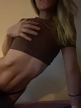 Carolinen online show from April 6, 2026, 4:57 am