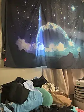 ex199212 online show from February 11, 2025, 7:44 am