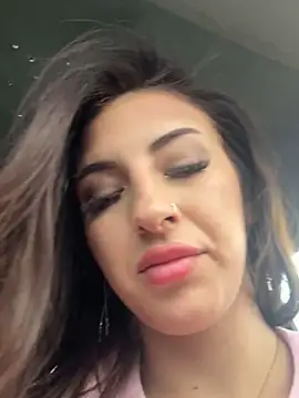 SashaBelle  online show from November 19, 2025, 7:08 am