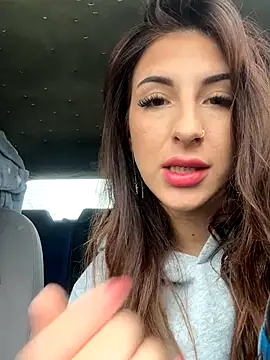 SashaBelle  online show from November 20, 2025, 8:37 am