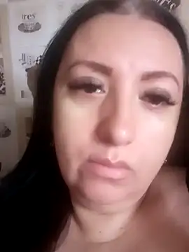 Veronica-Celie online show from December 18, 2025, 10:19 am