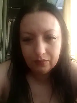 Veronica-Celie online show from November 18, 2025, 7:11 am