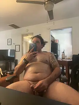 PEGATIVET online show from October 14, 2025, 5:24 pm