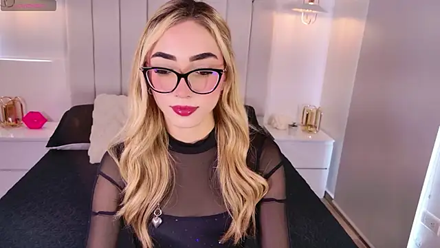 Sarajonnes online show from April 17, 2026, 2:53 pm