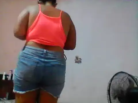 Snapshot of carolina_goez chatting on March 11, 2025, 3:02 pm carolina goez online show from March 11, 2025, 3:02 pm