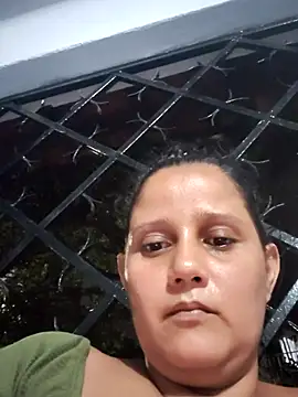 Snapshot of carolina_goez chatting on November 16, 2025, 11:41 pm carolina goez online show from November 16, 2025, 11:41 pm