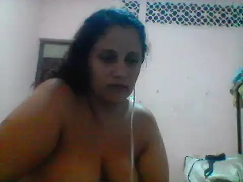 Snapshot of carolina_goez chatting on February 7, 2025, 10:19 pm carolina goez online show from February 7, 2025, 10:19 pm