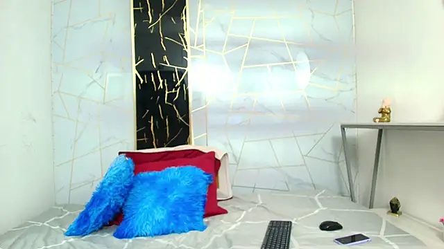 Snapshot of Celestial_Queen_ chatting on April 28, 2026, 12:31 pm Celestial Queen online show from April 28, 2026, 12:31 pm