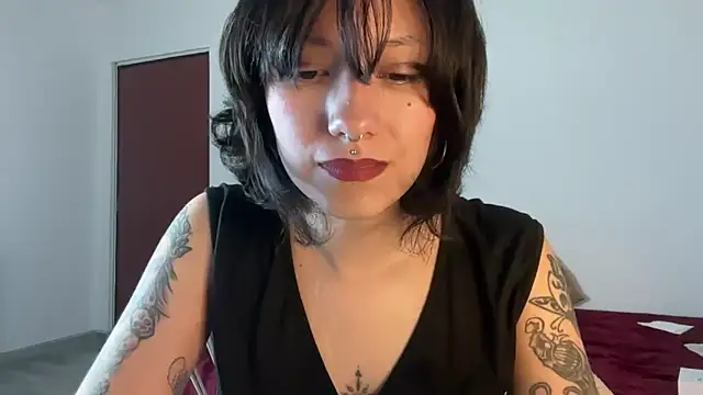 cataline de aragaon online show from September 12, 2025, 9:14 pm