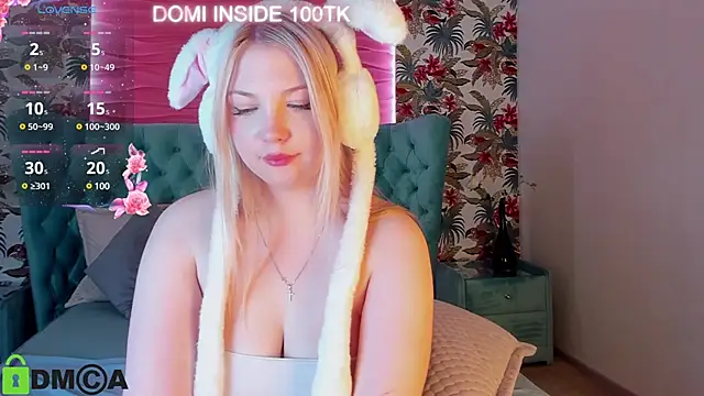RubyMiaow online show from January 1, 2025, 1:37 am