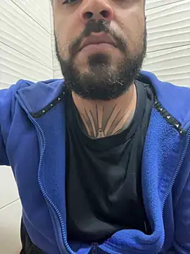 Dikkiduohottt online show from February 14, 2026, 8:42 pm