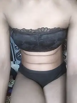 Snapshot of Alina_fun chatting on December 13, 2024, 10:55 pm Alina fun online show from December 13, 2024, 10:55 pm