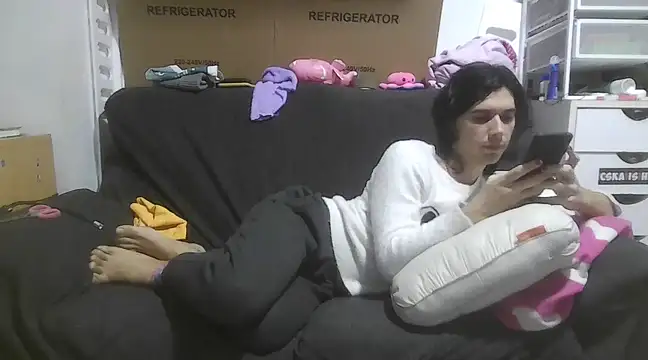 Snapshot of Just_Gabriella chatting on December 11, 2024, 1:39 pm Just Gabriella online show from December 11, 2024, 1:39 pm