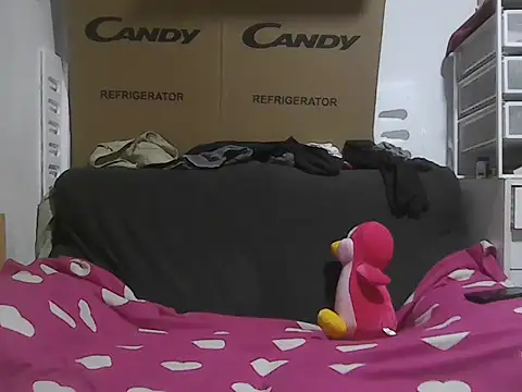 Snapshot of Just_Gabriella chatting on December 3, 2024, 4:33 pm Just Gabriella online show from December 3, 2024, 4:33 pm