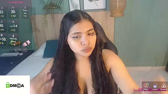 ashly collin9 online show from September 17, 2025, 3:47 pm