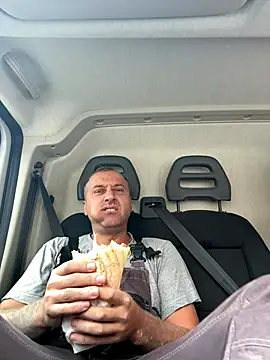 Lecatore80 online show from October 13, 2025, 10:06 am