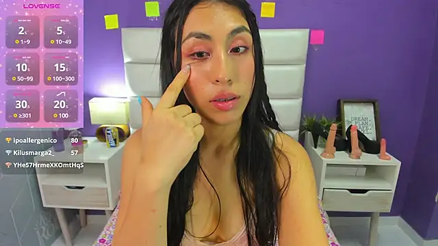 Sophia abad7 online show from March 11, 2025, 11:47 pm