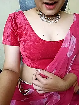 Indianhyna online show from September 18, 2025, 7:22 am