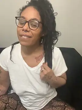 Snapshot of Princess_Desirae chatting on June 7, 2026, 10:53 am Princess Desirae online show from June 7, 2026, 10:53 am