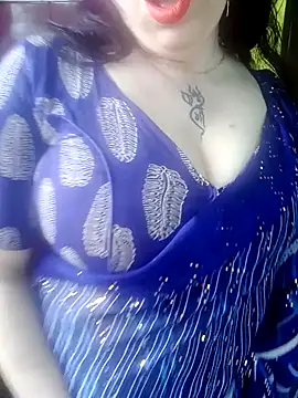 Snapshot of Raja_Ranii chatting on January 17, 2025, 5:32 am Raja Ranii online show from January 17, 2025, 5:32 am