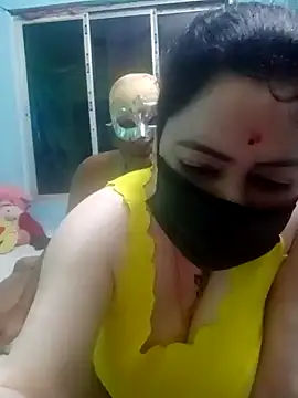 Snapshot of Raja_Ranii chatting on January 26, 2025, 2:30 pm Raja Ranii online show from January 26, 2025, 2:30 pm