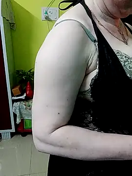 Snapshot of Raja_Ranii chatting on January 31, 2025, 12:51 pm Raja Ranii online show from January 31, 2025, 12:51 pm