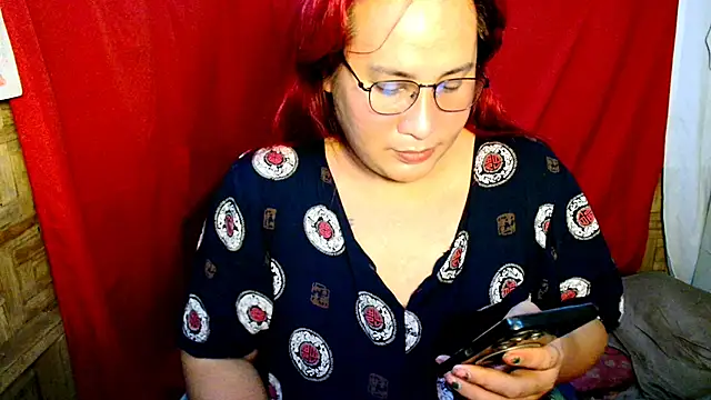 UrAmazingCassy online show from October 21, 2025, 10:03 am