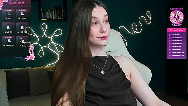 Snapshot of katie_taylorr chatting on November 7, 2025, 11:30 pm katie taylorr online show from November 7, 2025, 11:30 pm