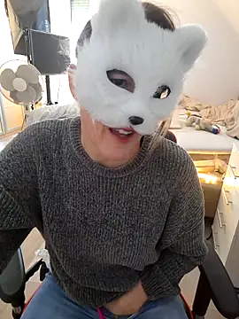 Snapshot of Hexe12346 chatting on February 20, 2026, 9:44 am Hexe12346 online show from February 20, 2026, 9:44 am