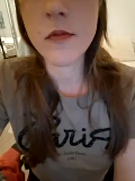 Hexe12346 online show from April 14, 2026, 4:12 pm