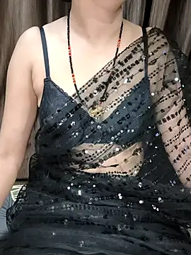 kaveerpooja947 online show from September 19, 2025, 4:22 pm