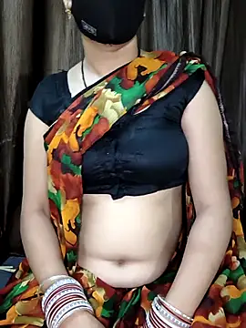 kaveerpooja947 online show from October 6, 2025, 4:30 pm