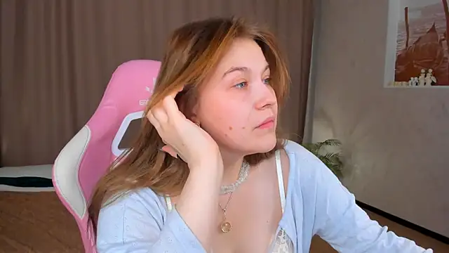 Colleen Blake online show from October 7, 2025, 4:52 pm