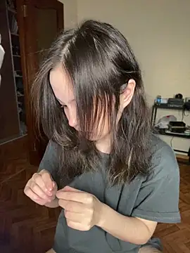 lalallalalaa- online show from March 19, 2025, 8:34 am