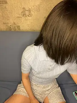 lalallalalaa- online show from November 29, 2025, 1:00 pm