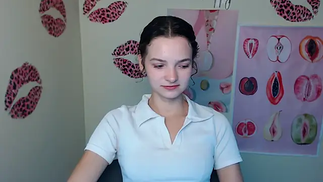 Snapshot of _SusieSu_ chatting on September 21, 2025, 6:51 am SusieSu online show from September 21, 2025, 6:51 am