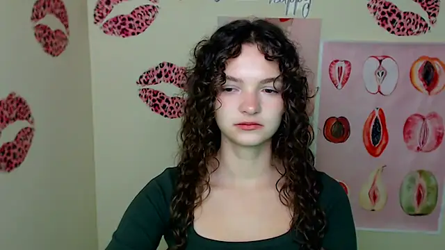 Snapshot of _SusieSu_ chatting on October 6, 2025, 6:36 am SusieSu online show from October 6, 2025, 6:36 am