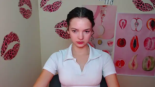 Snapshot of _SusieSu_ chatting on September 19, 2025, 6:39 am SusieSu online show from September 19, 2025, 6:39 am